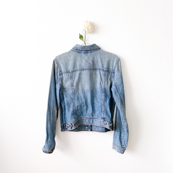 GAP Jean Jacket - Picture 2 of 5
